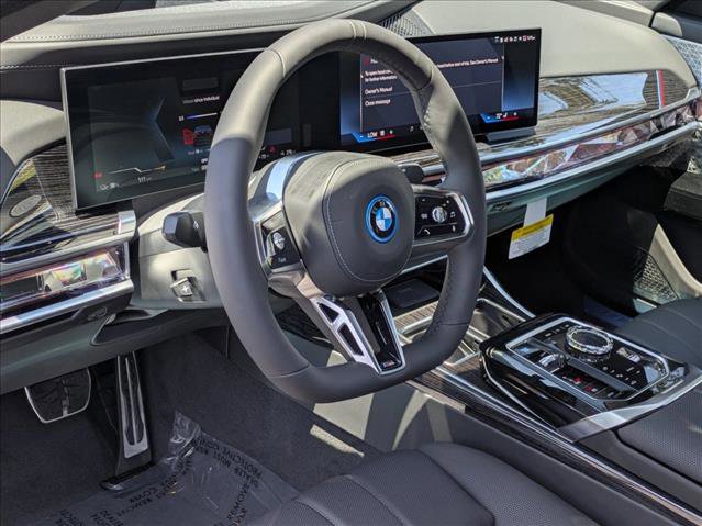 New 2025 BMW i7 xDrive60 image 3
