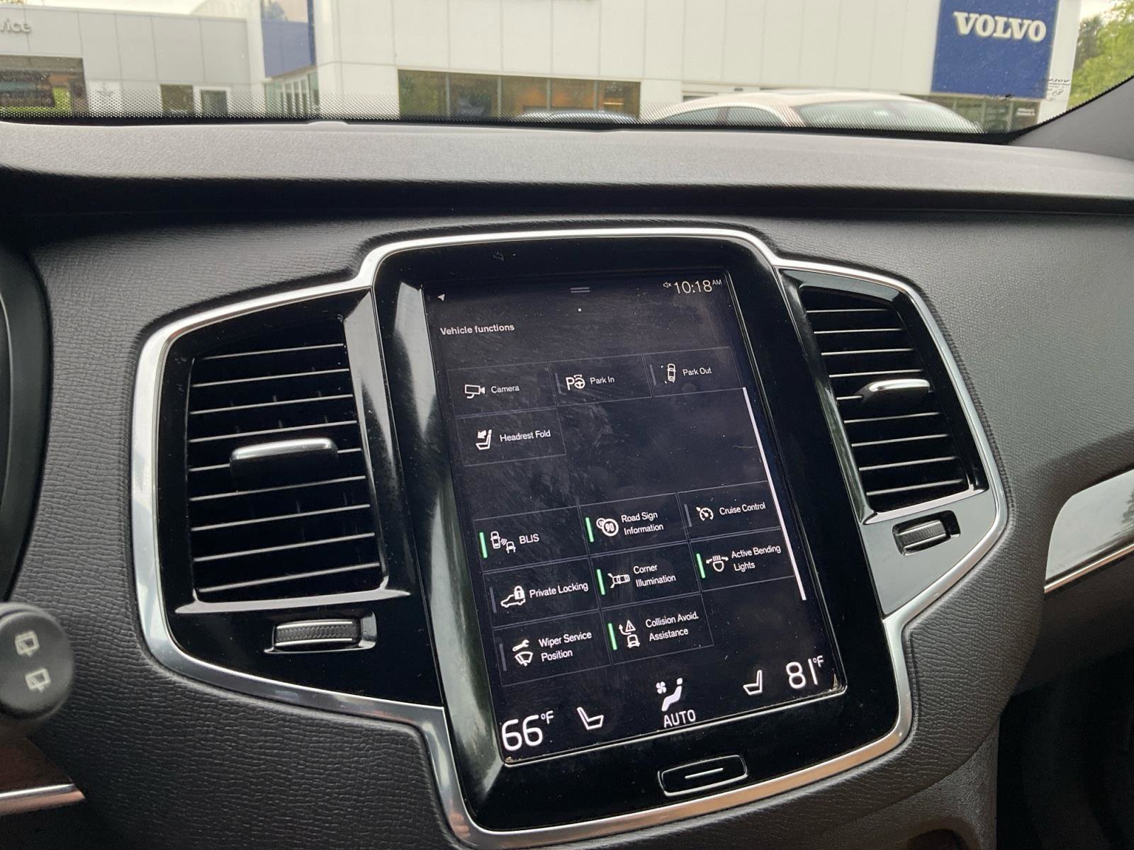 Used 2017 Volvo XC90 T6 Momentum w/ Vision Package image 23