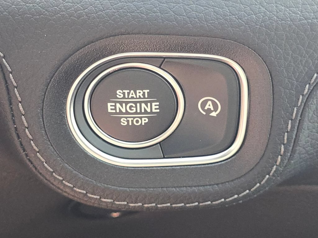 New 2026 Mercedes-Benz GLE 53 AMG 4MATIC Coupe image 39