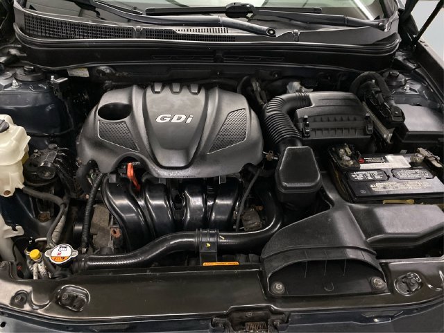 Used 2012 Hyundai Sonata GLS FWD image 13