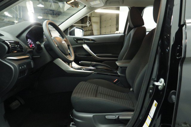 New 2026 Mitsubishi Eclipse Cross LE AWD/4WD image 6