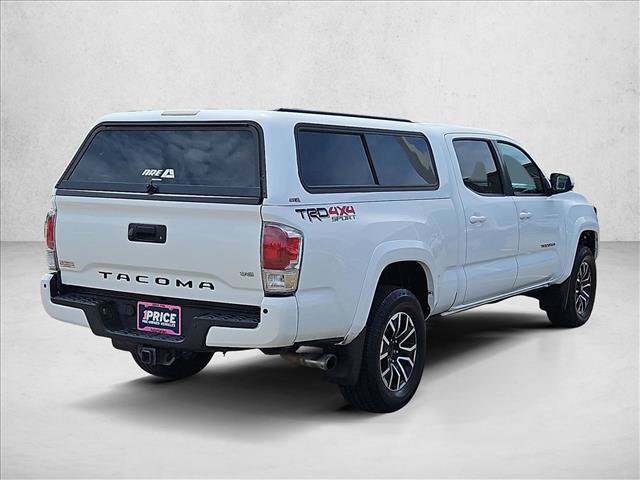 Used 2020 Toyota Tacoma TRD Sport w/ TRD Premium Sport Package AWD/4WD image 5