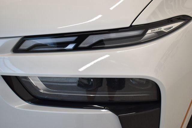 New 2027 BMW X7 xDrive40i AWD/4WD image 18