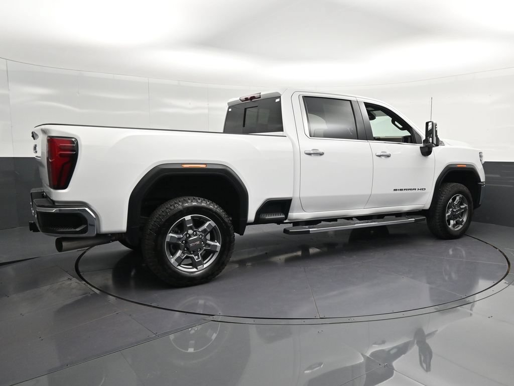 Used 2025 GMC Sierra 2500 SLT w/ SLT Premium Package AWD/4WD image 3