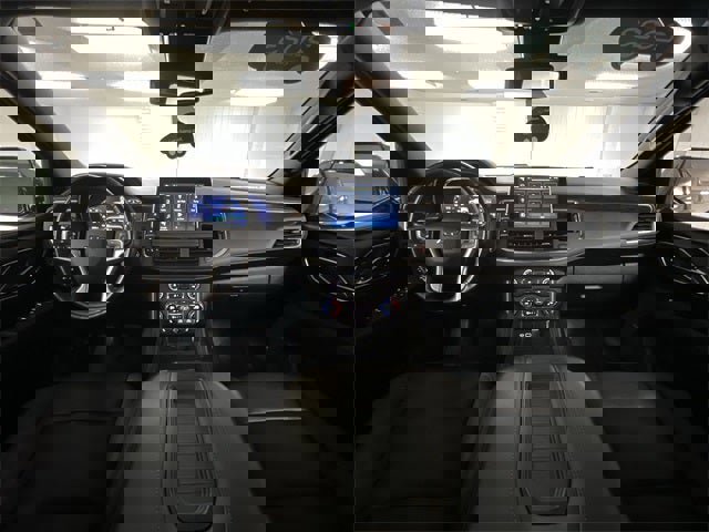 Used 2023 Chevrolet Suburban Z71 w/ Luxury Package image 55