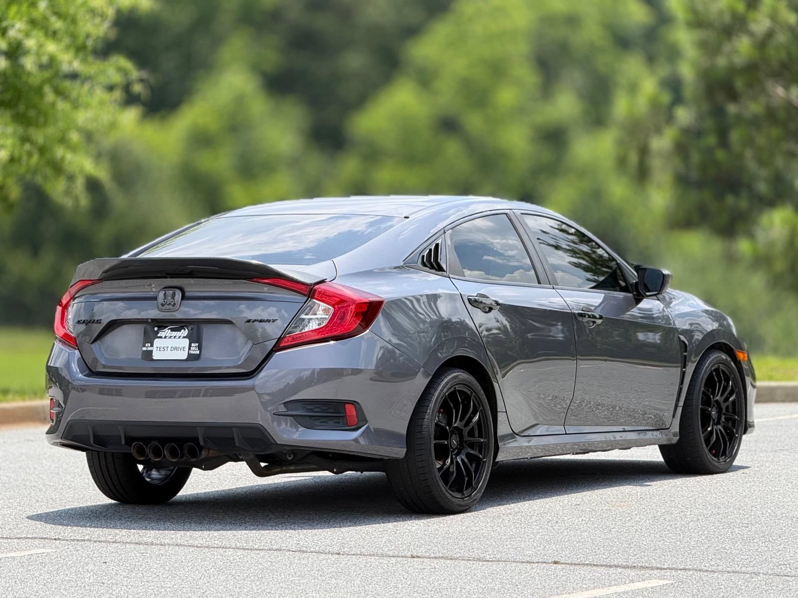 Used 2019 Honda Civic Sport image 11