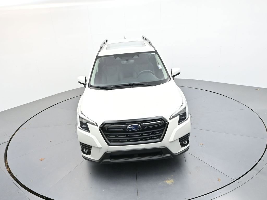 Used 2024 Subaru Forester Limited image 23