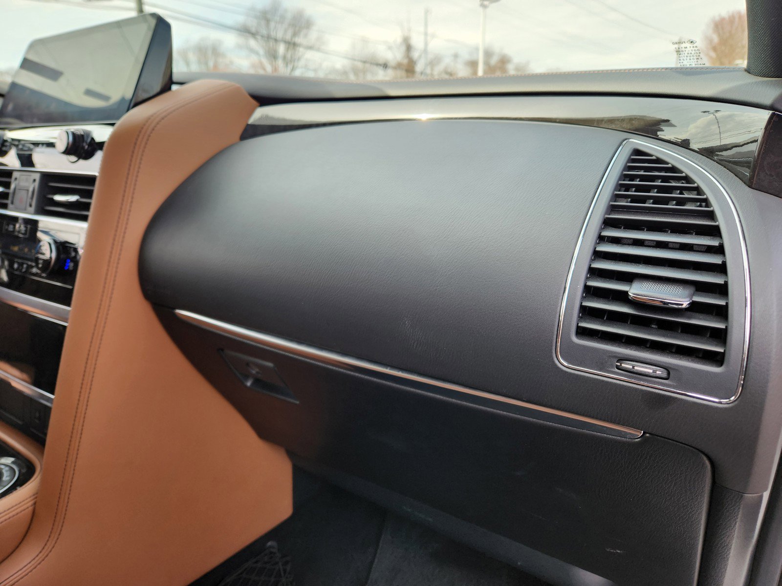 Certified 2024 INFINITI QX80 Sensory w/ Cargo Package image 17