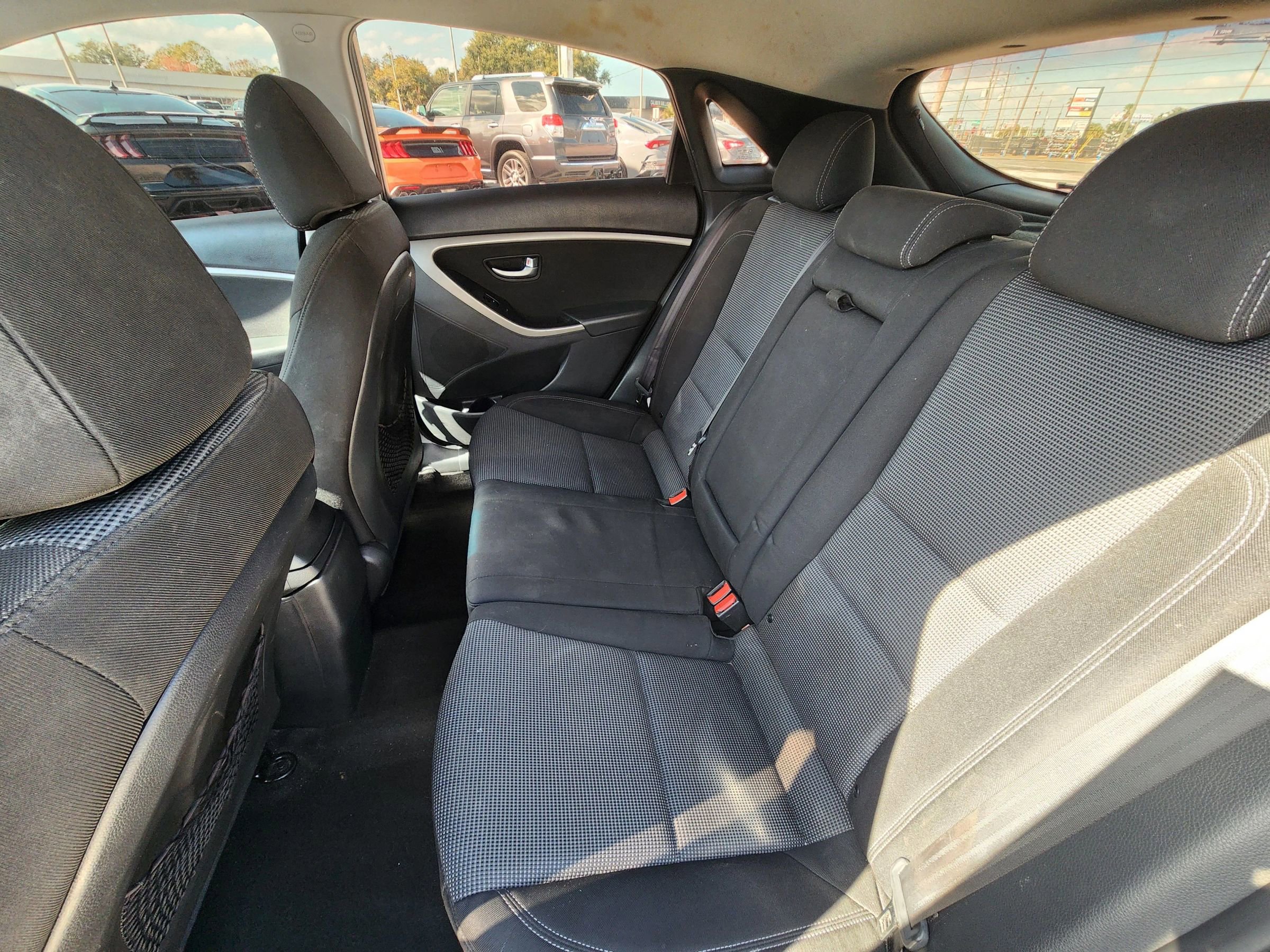 Used 2013 Hyundai Elantra GT w/ Touch & Go Pkg image 13