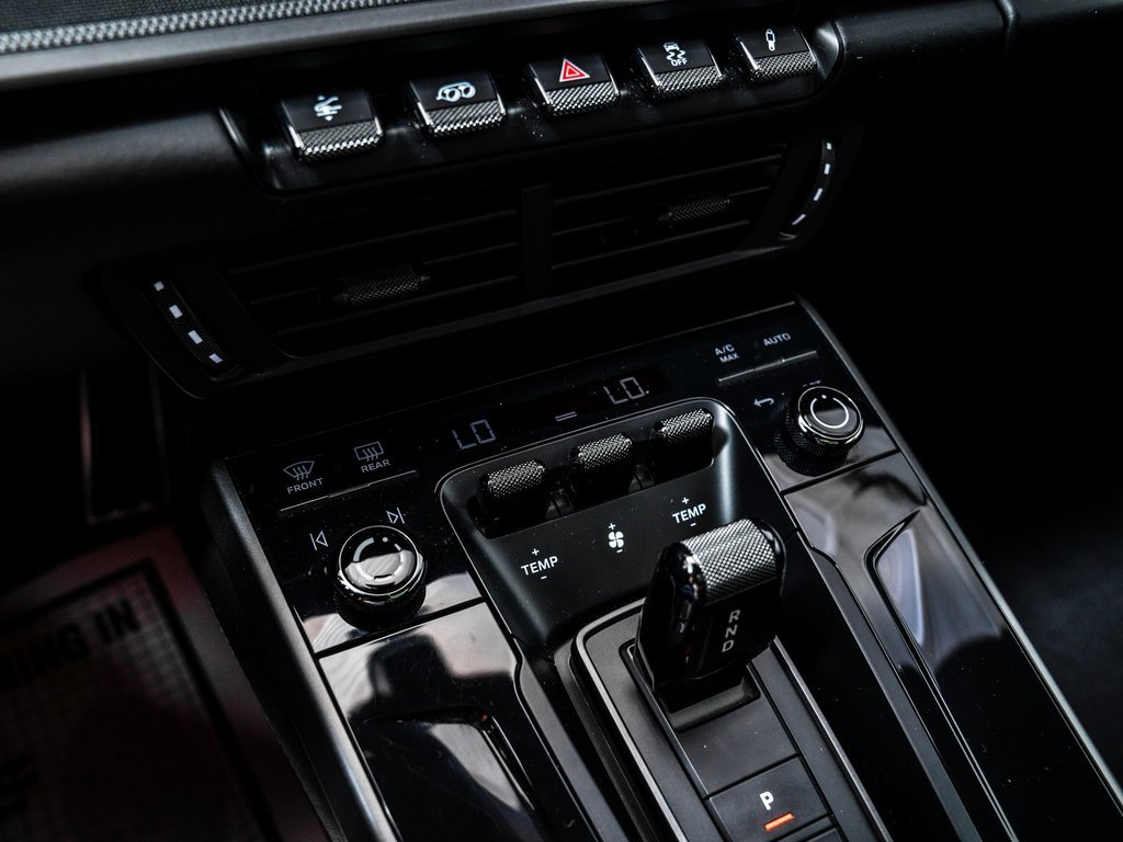 Used 2025 Porsche 911 Carrera image 21