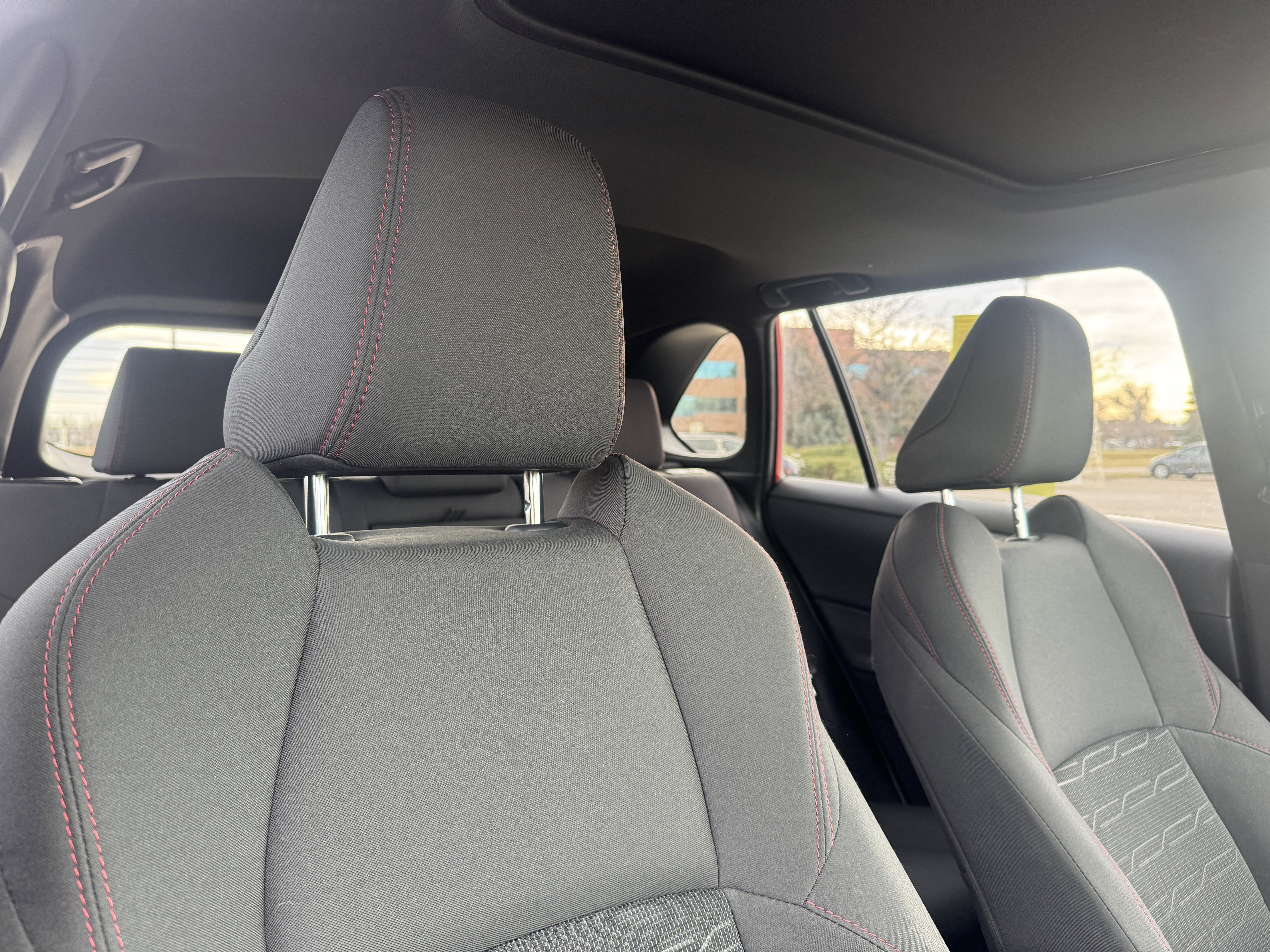 Used 2023 Toyota RAV4 SE w/ Weather & Moonroof Package image 20