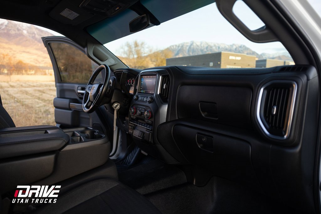 Used 2023 Chevrolet Silverado 2500 LT image 15