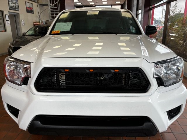 Used 2014 Toyota Tacoma 2WD Regular Cab image 4