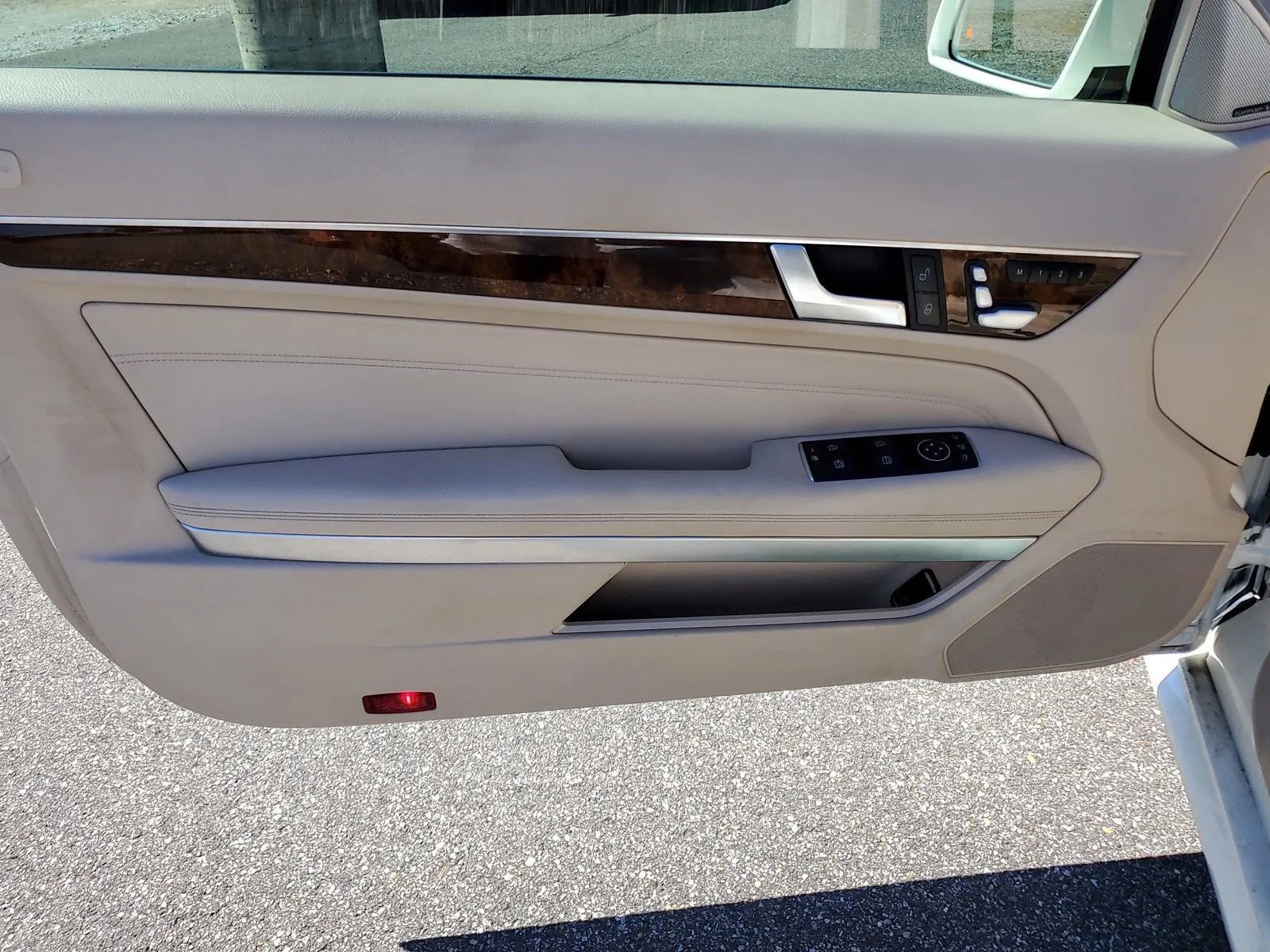 Used 2017 Mercedes-Benz E 400 Cabriolet image 16