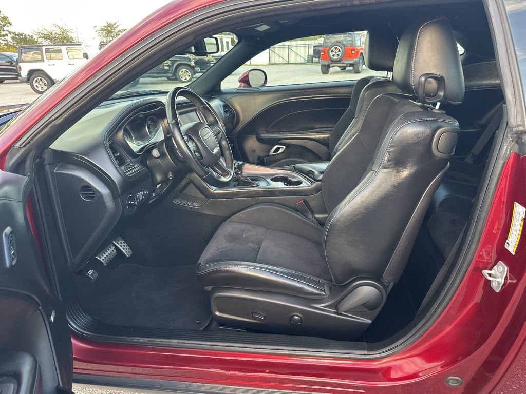 Used 2023 Dodge Challenger GT w/ Plus Package image 12