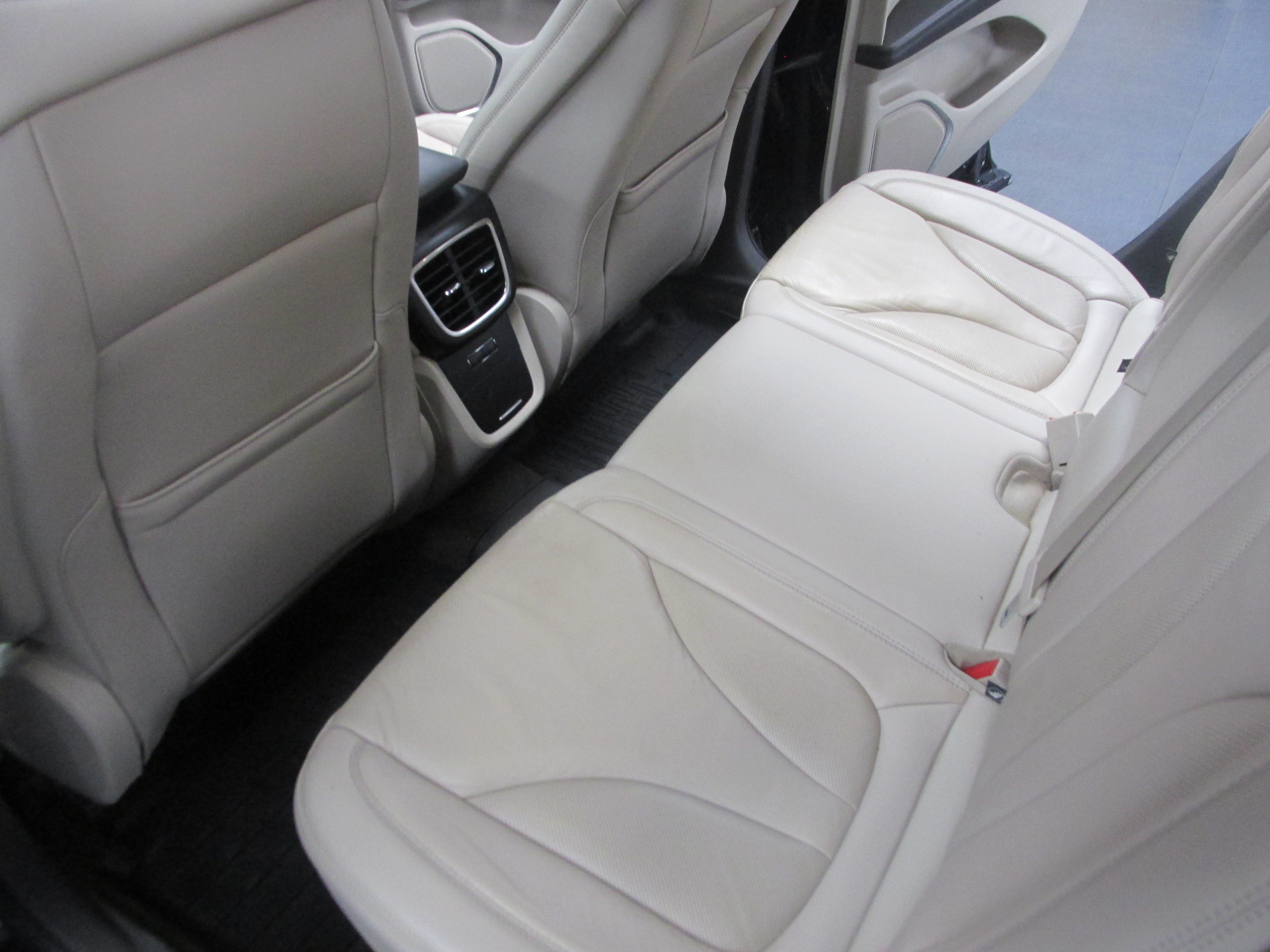 Used 2019 Lincoln Nautilus Select AWD/4WD image 28