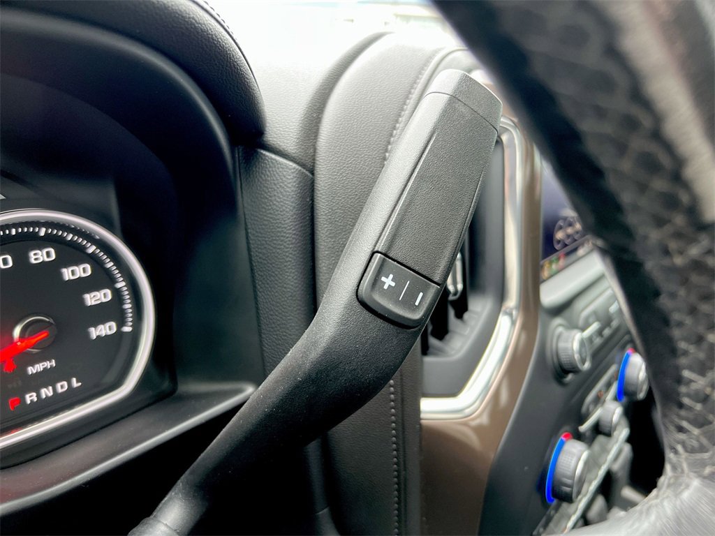 Certified 2019 Chevrolet Silverado 1500 High Country w/ Technology Package image 14