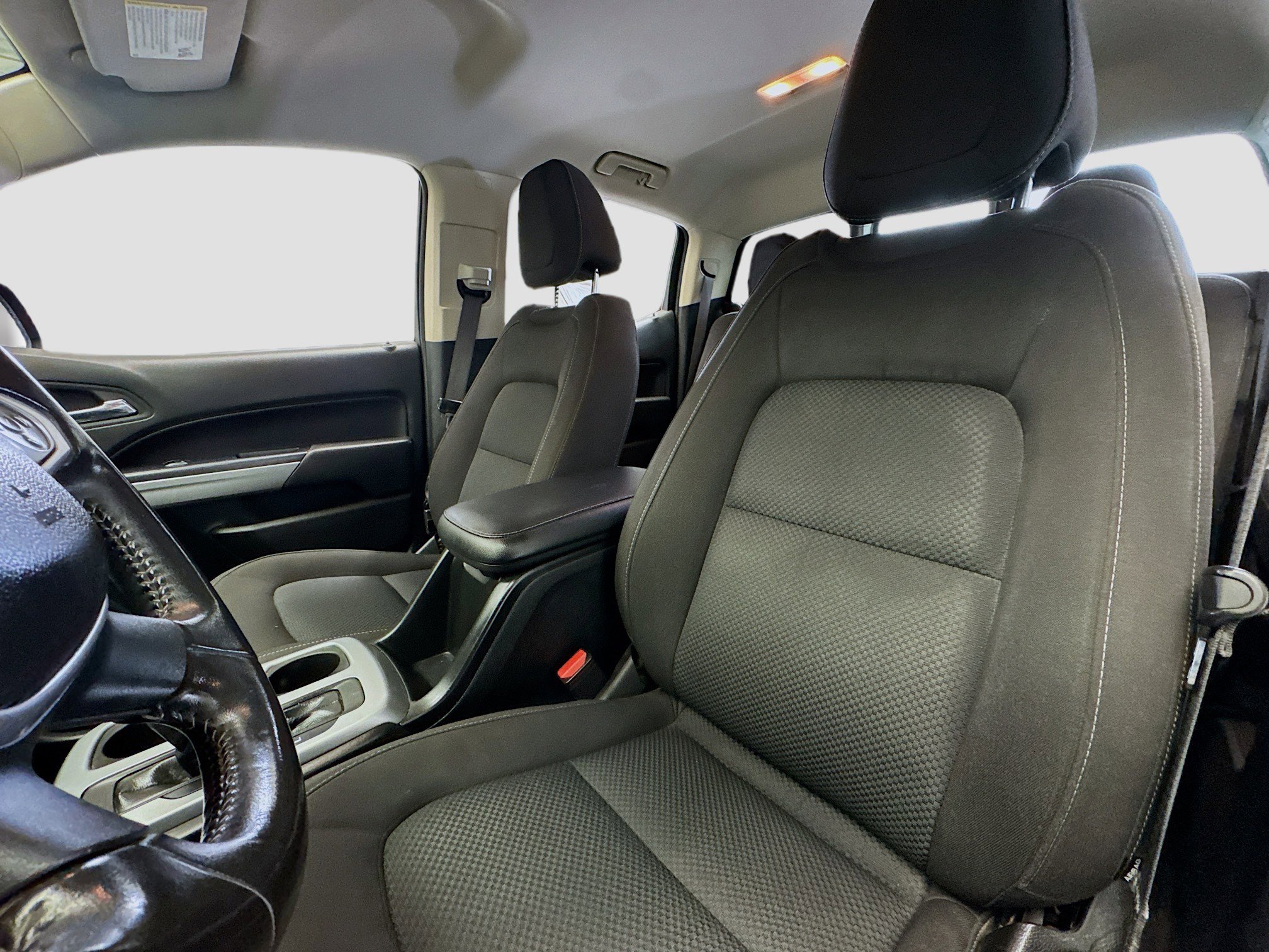 Used 2022 Chevrolet Colorado LT w/ LT Convenience Package image 12