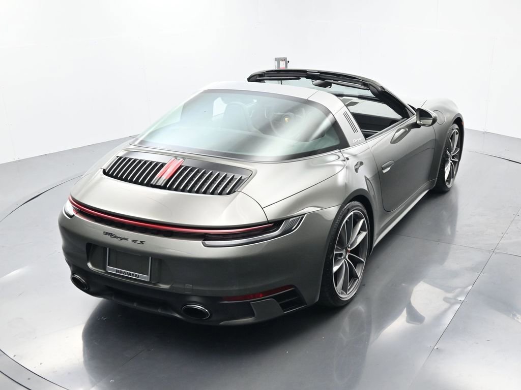 Certified 2021 Porsche 911 Targa 4S w/ Sportdesign Package image 42