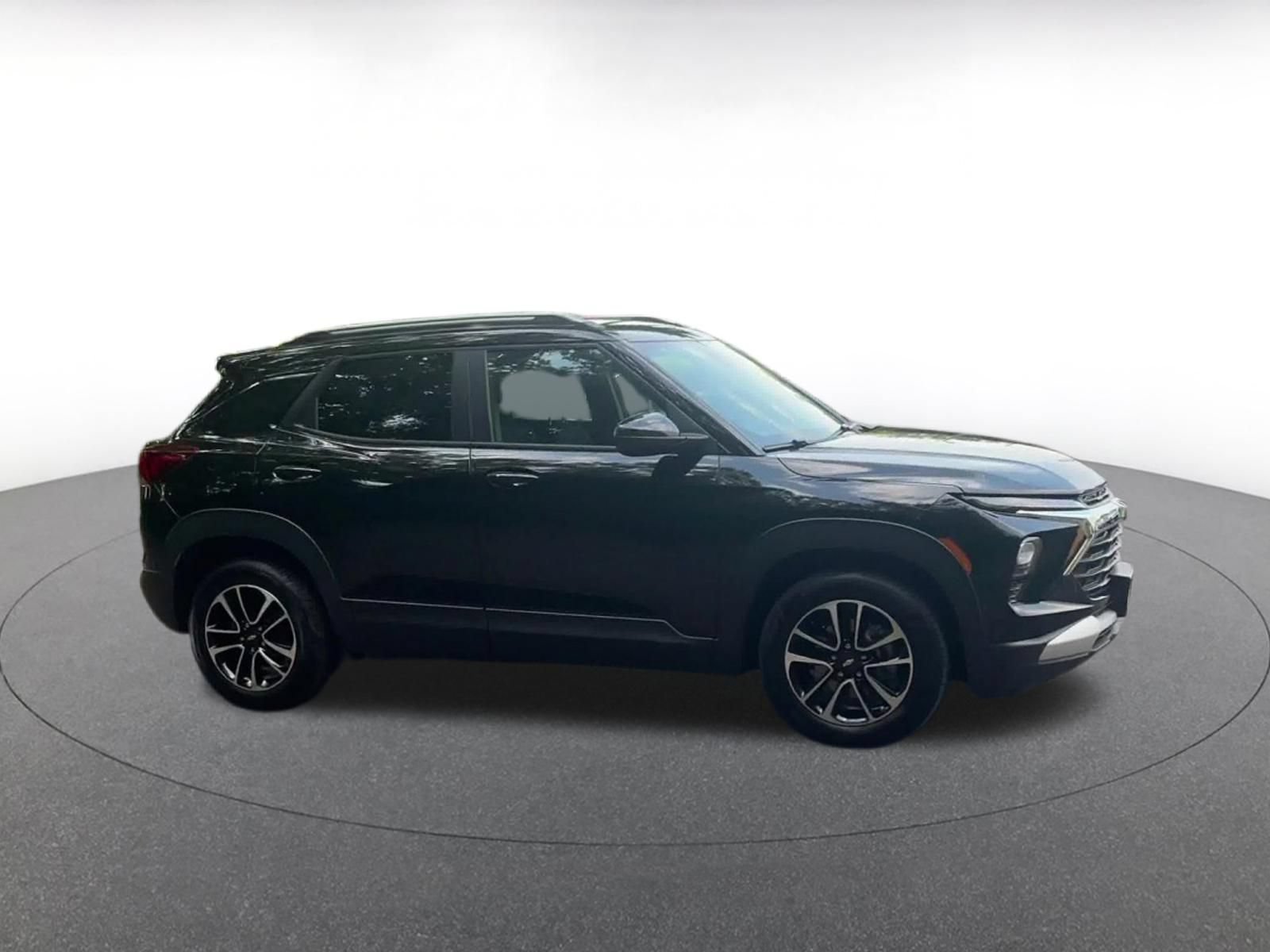 Used 2025 Chevrolet TrailBlazer LT FWD video 2