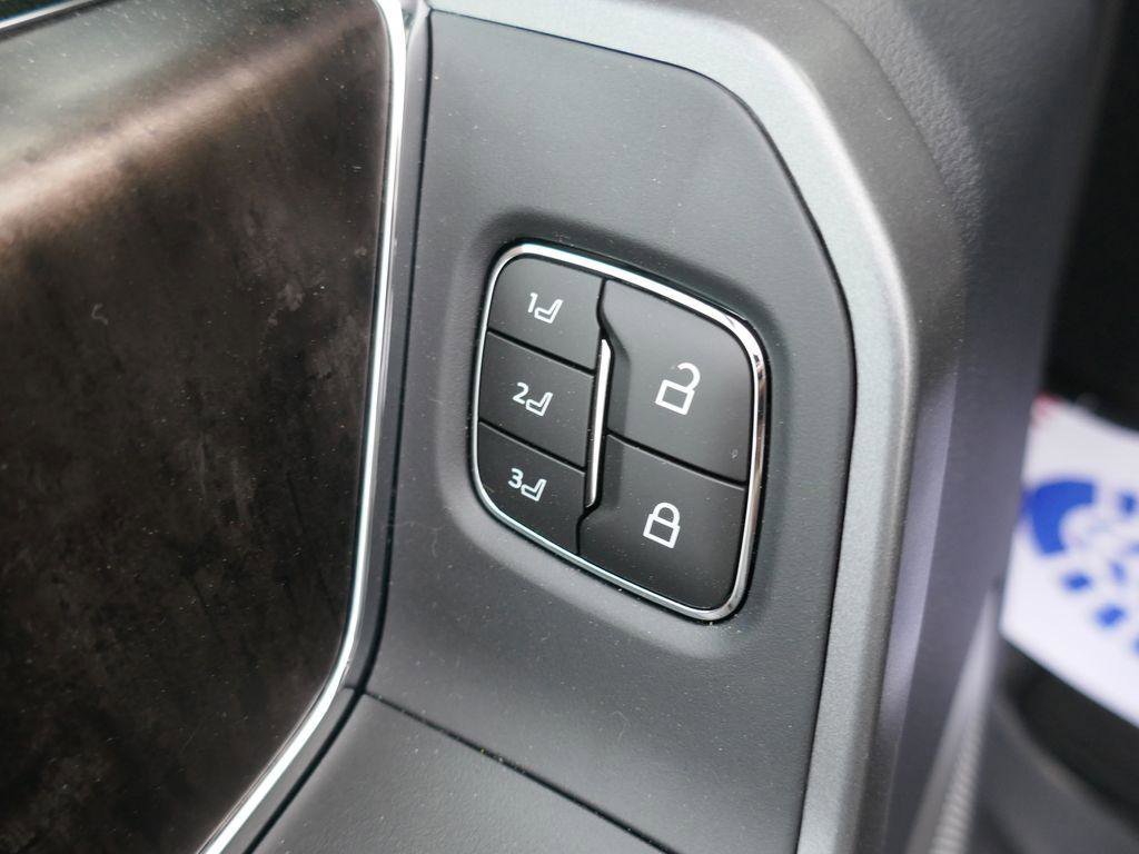 New 2026 Ford F350 Lariat image 21