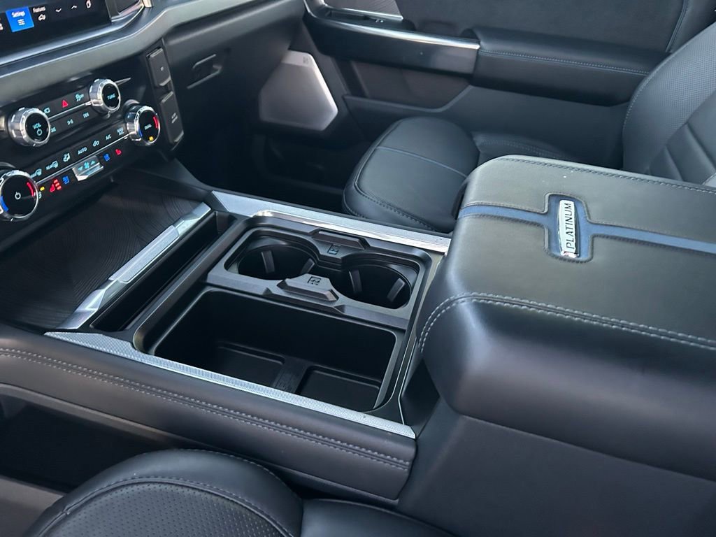 Used 2025 Ford F450 Platinum image 24