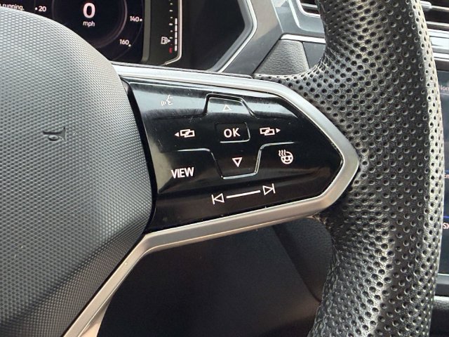 Certified 2024 Volkswagen Tiguan SEL R-Line AWD/4WD image 23