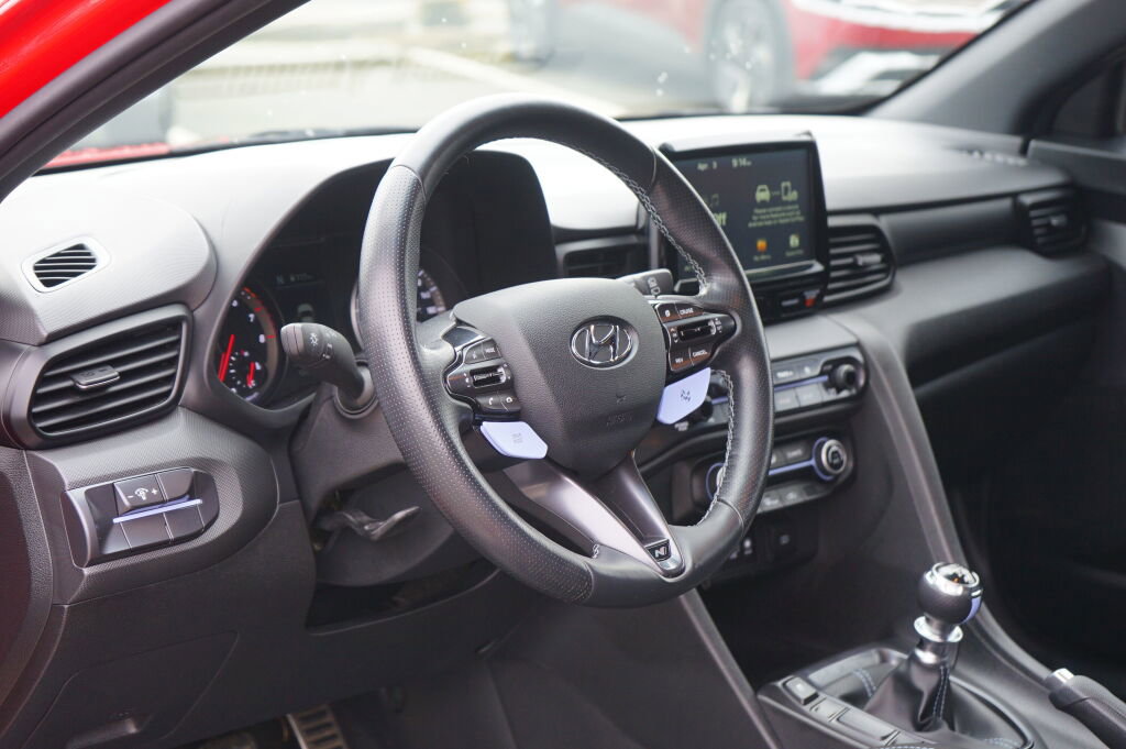 Used 2019 Hyundai Veloster N N w/ Performance Package image 13