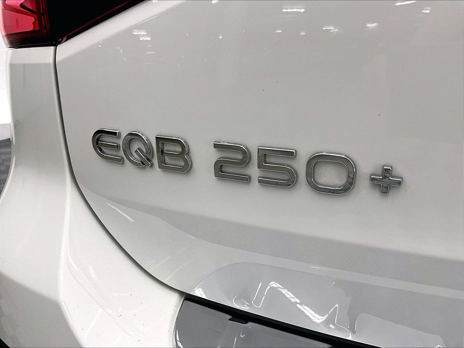 Certified 2024 Mercedes-Benz EQB 250+ image 7