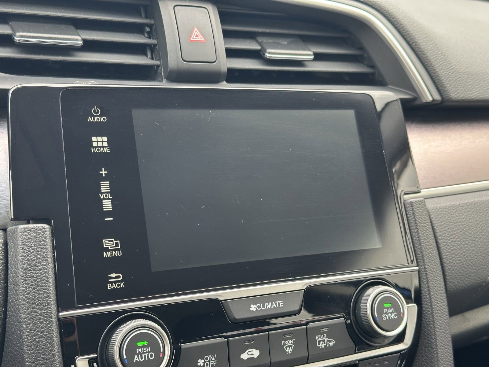 Used 2018 Honda Civic EX-L image 16