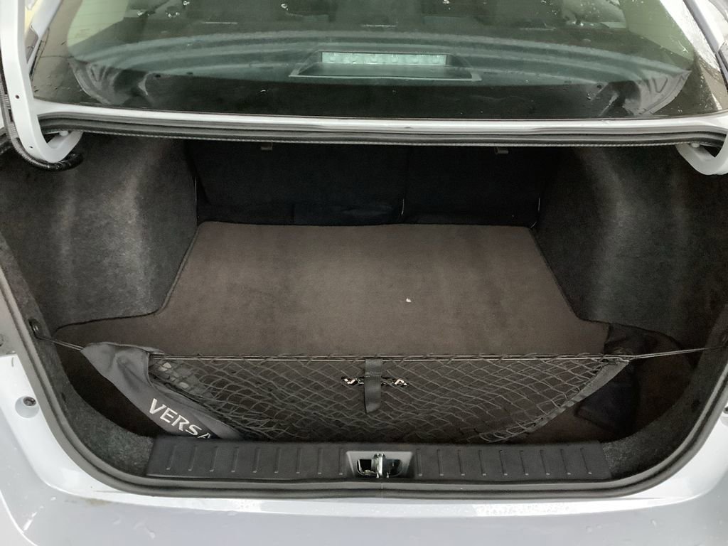 Used 2025 Nissan Versa SV w/ Trunk Package image 14