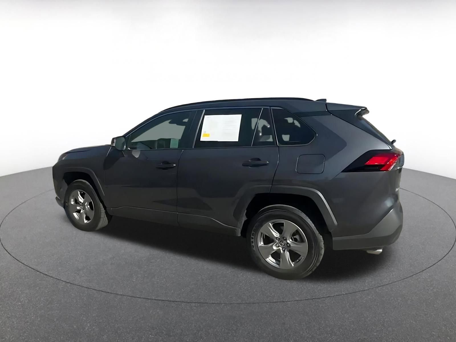 Used 2025 Toyota RAV4 XLE w/ Convenience Package image 10
