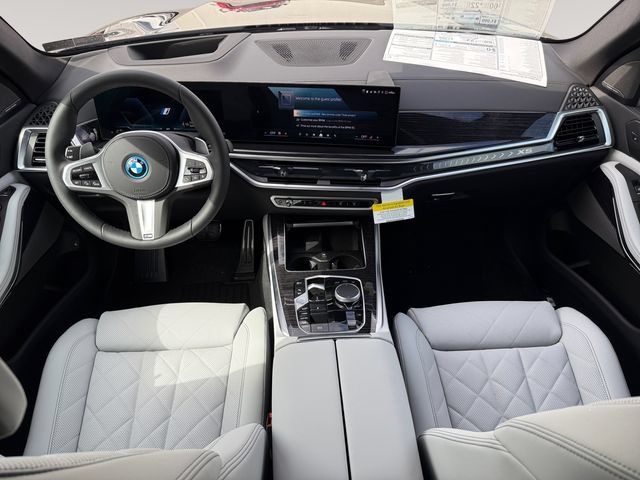 New 2026 BMW X5 xDrive50e w/ M Sport Package AWD/4WD image 10
