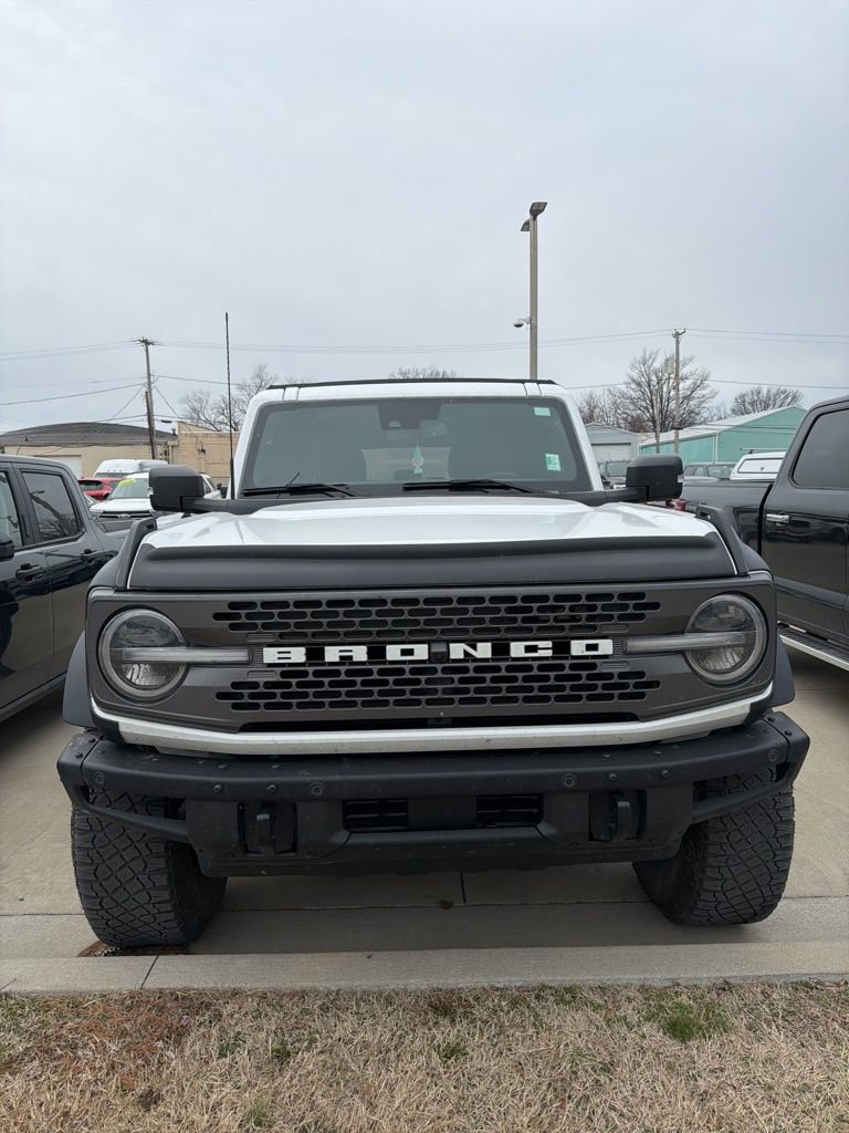 Used 2023 Ford Bronco Badlands w/ Sasquatch Package image 2