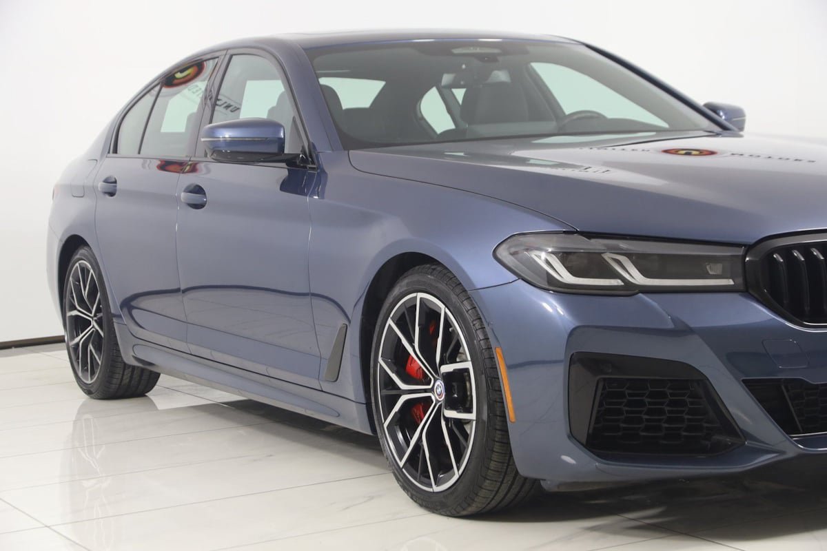 Used 2023 BMW M550i xDrive w/ Executive Package AWD/4WD image 52