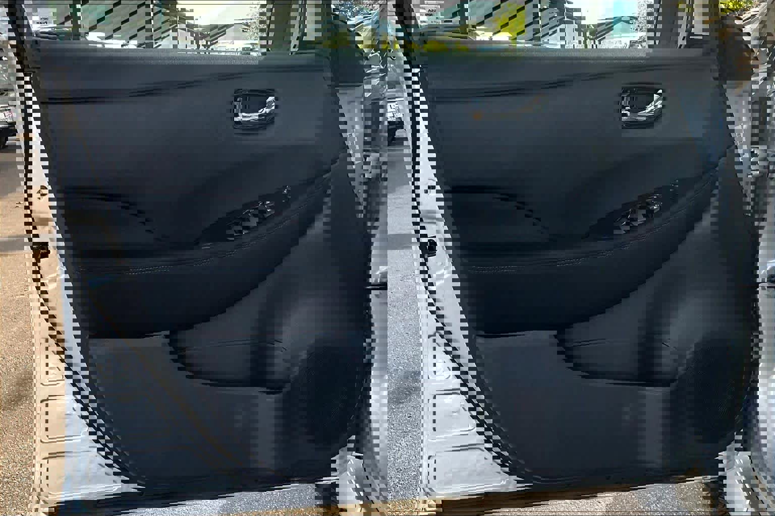 Used 2024 Nissan Leaf SV Plus image 20