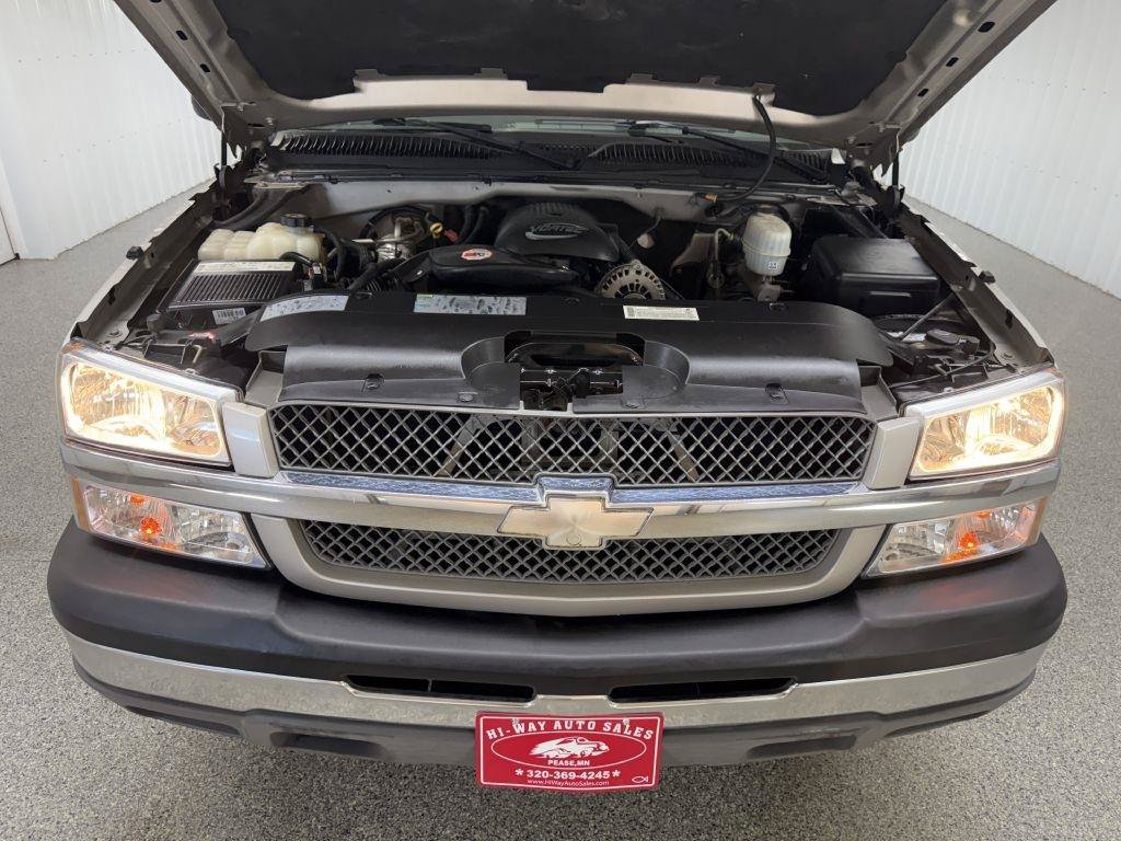Used 2004 Chevrolet Silverado 2500 LT w/ Skid Plate Package AWD/4WD image 38