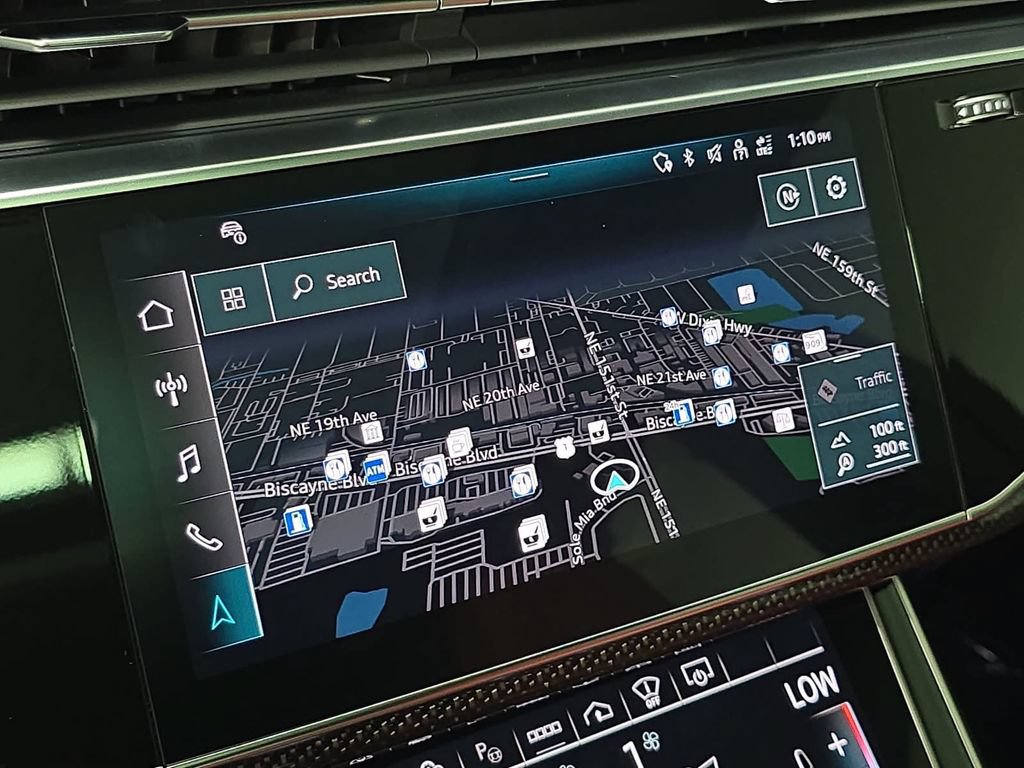 Used 2024 Audi SQ7 Prestige w/ Prestige Package AWD/4WD image 17