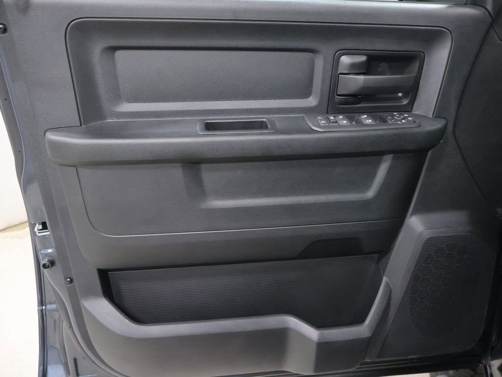 New 2026 RAM 2500 Tradesman AWD/4WD image 9