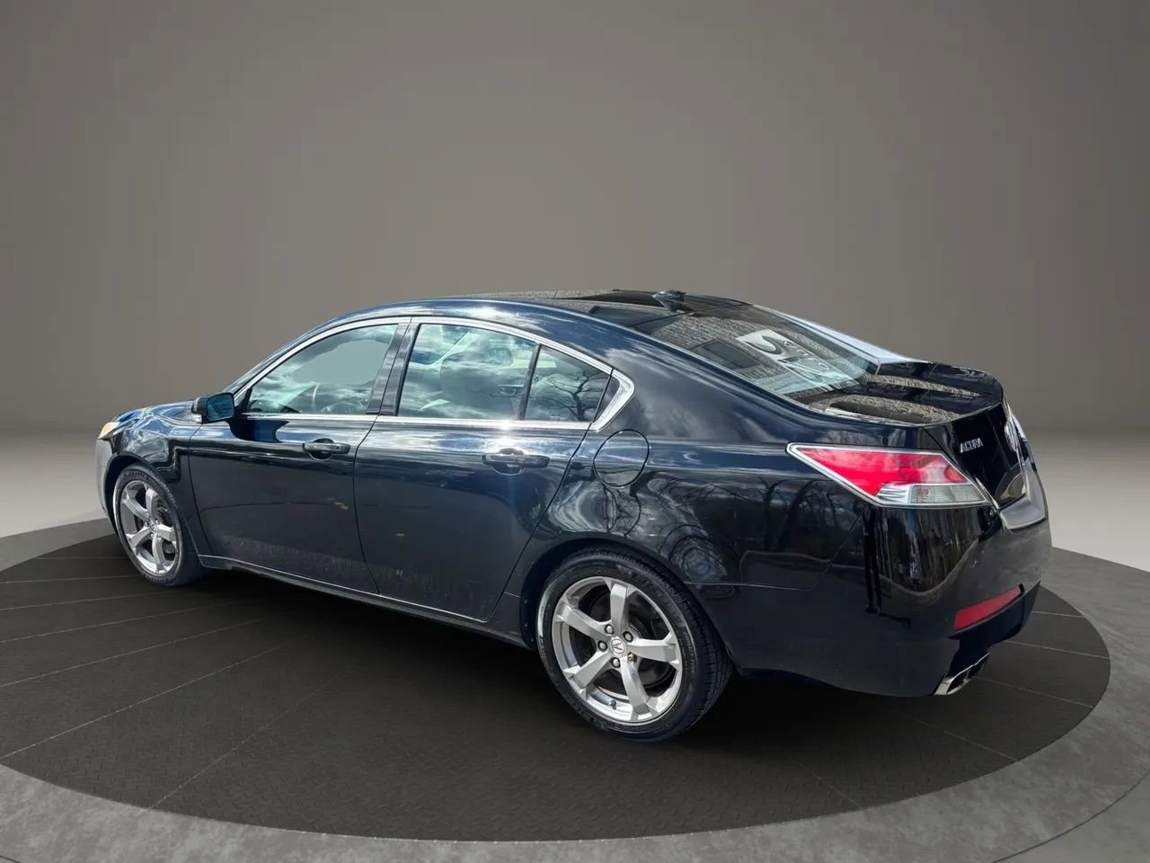 Used 2009 Acura TL SH-AWD image 10