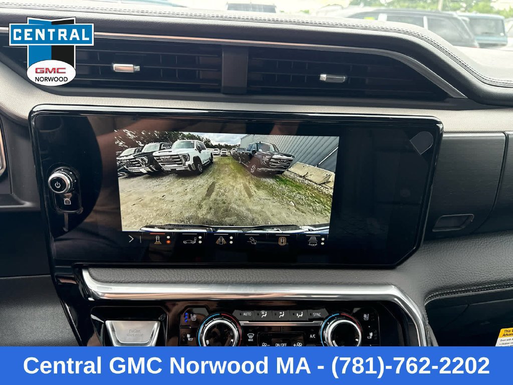 New 2026 GMC Sierra 1500 Denali w/ Denali Reserve Package AWD/4WD image 18