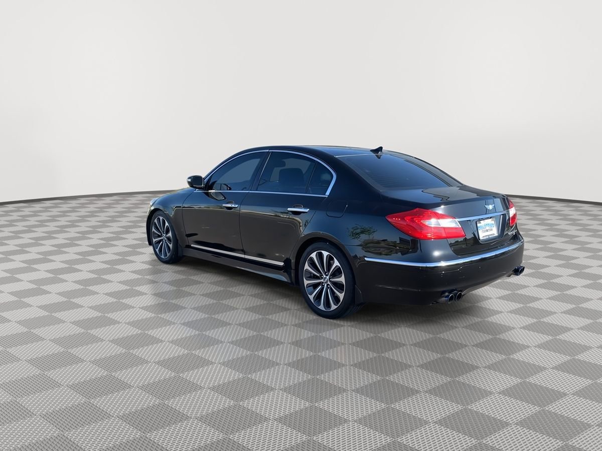 Used 2012 Hyundai Genesis 5.0 R-Spec RWD image 5