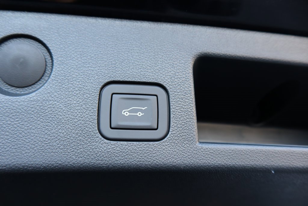 New 2025 Chevrolet Equinox RS image 25