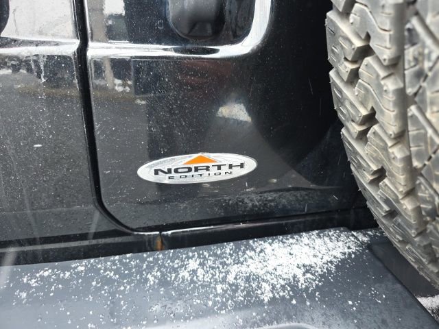 Used 2020 Jeep Wrangler Unlimited Sahara image 33