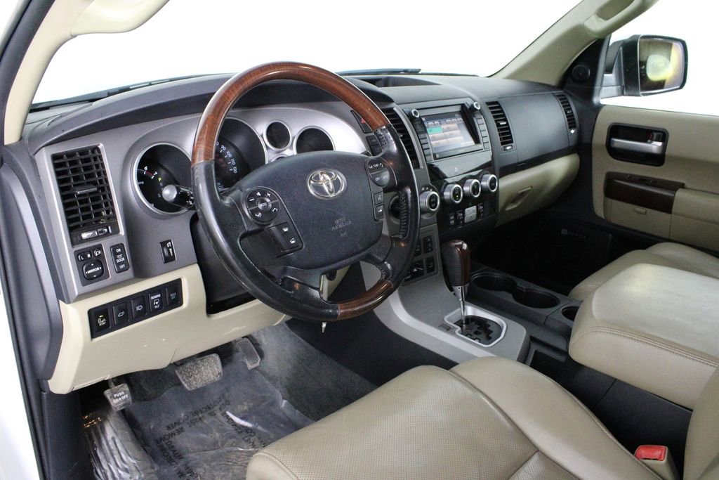 Used 2012 Toyota Sequoia Platinum image 26