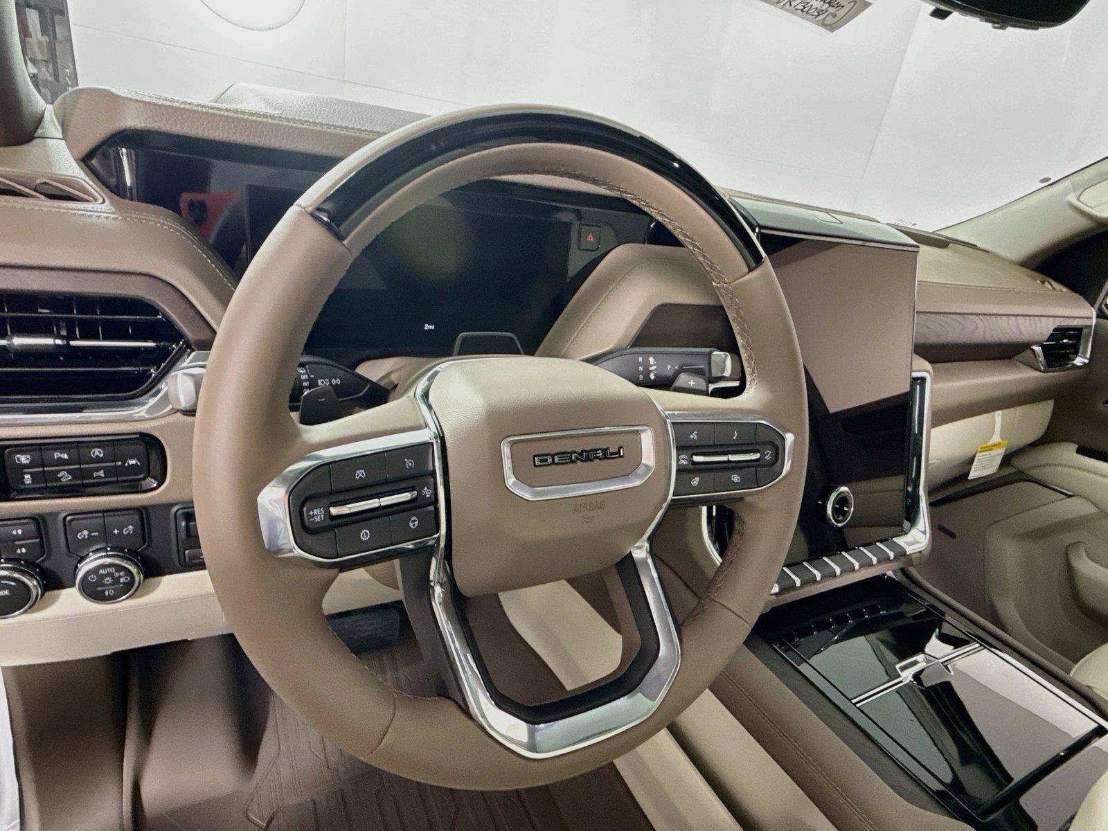 New 2027 GMC Yukon Denali w/ Denali Reserve Package AWD/4WD image 5