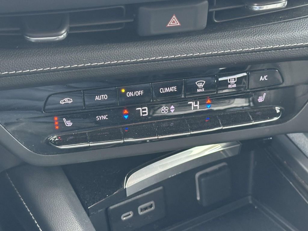 Certified 2023 Buick Envision Essence image 27