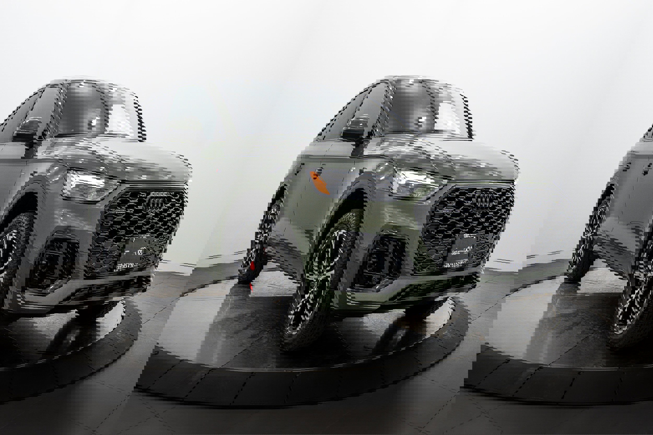 Certified 2025 Audi Q5 2.0T Premium Plus w/ Premium Plus Package