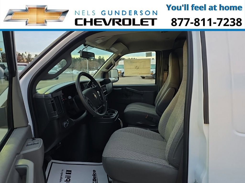 New 2025 Chevrolet Express 3500 Extended w/ Driver Convenience Package image 14