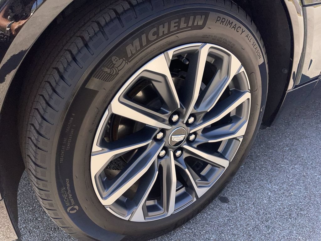 Certified 2024 Cadillac Lyriq Sport w/ LPO, Floor Liner Package AWD/4WD image 11